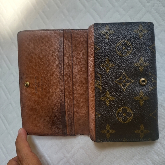 LOUIS VUITTON Monogram Porte Monnaie Billets Tresor Wallet - Picture 5 of 13